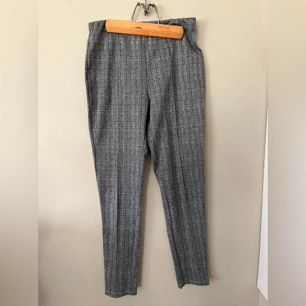 Tahari Gray Checkered women‎ Pants leggings work wear pull on large